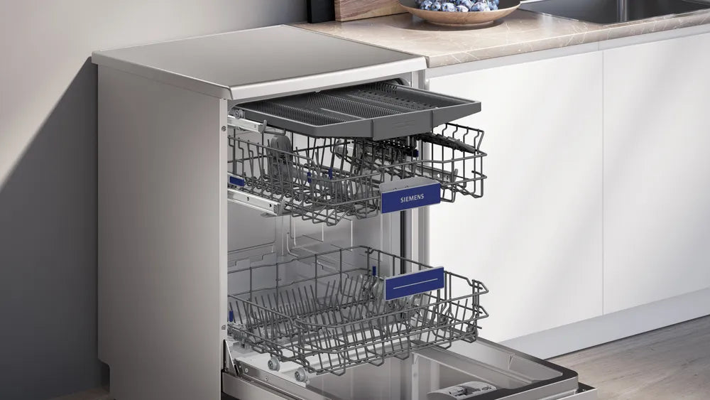 Siemens 14 Place Settings iQ500 free-standing dishwasher (SN25HI00VI, Fingerprint free steel)