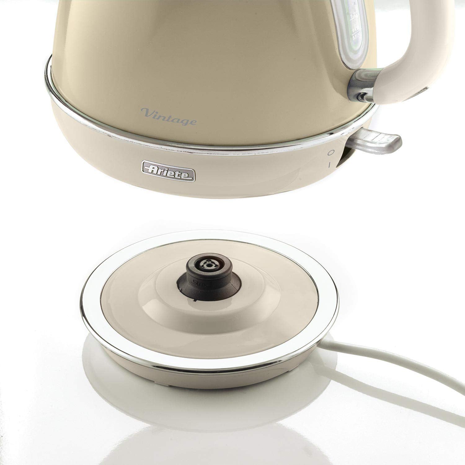 Ariete 2869 Vintage Electric Kettle Stainless Steel, 1.7 L Auto Switch Off, 2000 W, for Water, Tea and Herbal Teas Pastel Beige