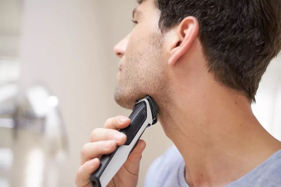 Click to open expanded view PHILIPS MG3721/65 Multi-Grooming Series 3000 7-in-1 for Face-Hair-Body-Nose and Ear Kit Grooming Kit 60 min Runtime Trimmer White