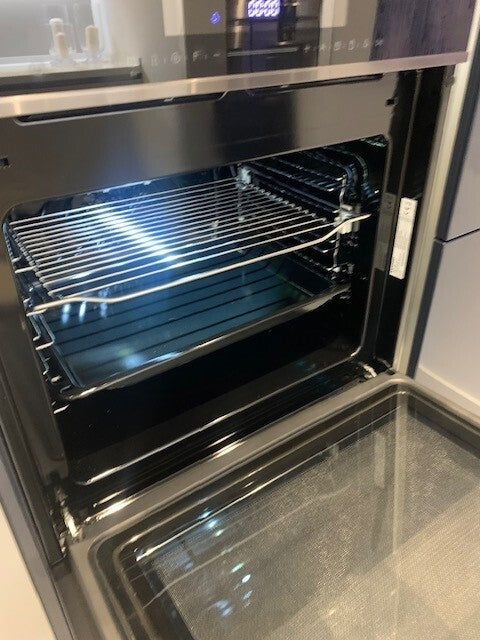 Blaupunkt Built-in Oven with Microwave 5B60M8690GB - Efficient and Versatile Cooking Appliance