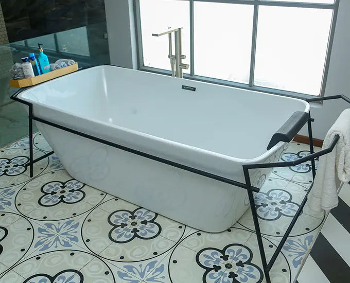 Cera B2520111 Cera Esbelta Free Standing Bath Tub - 1500x750x580 mm
