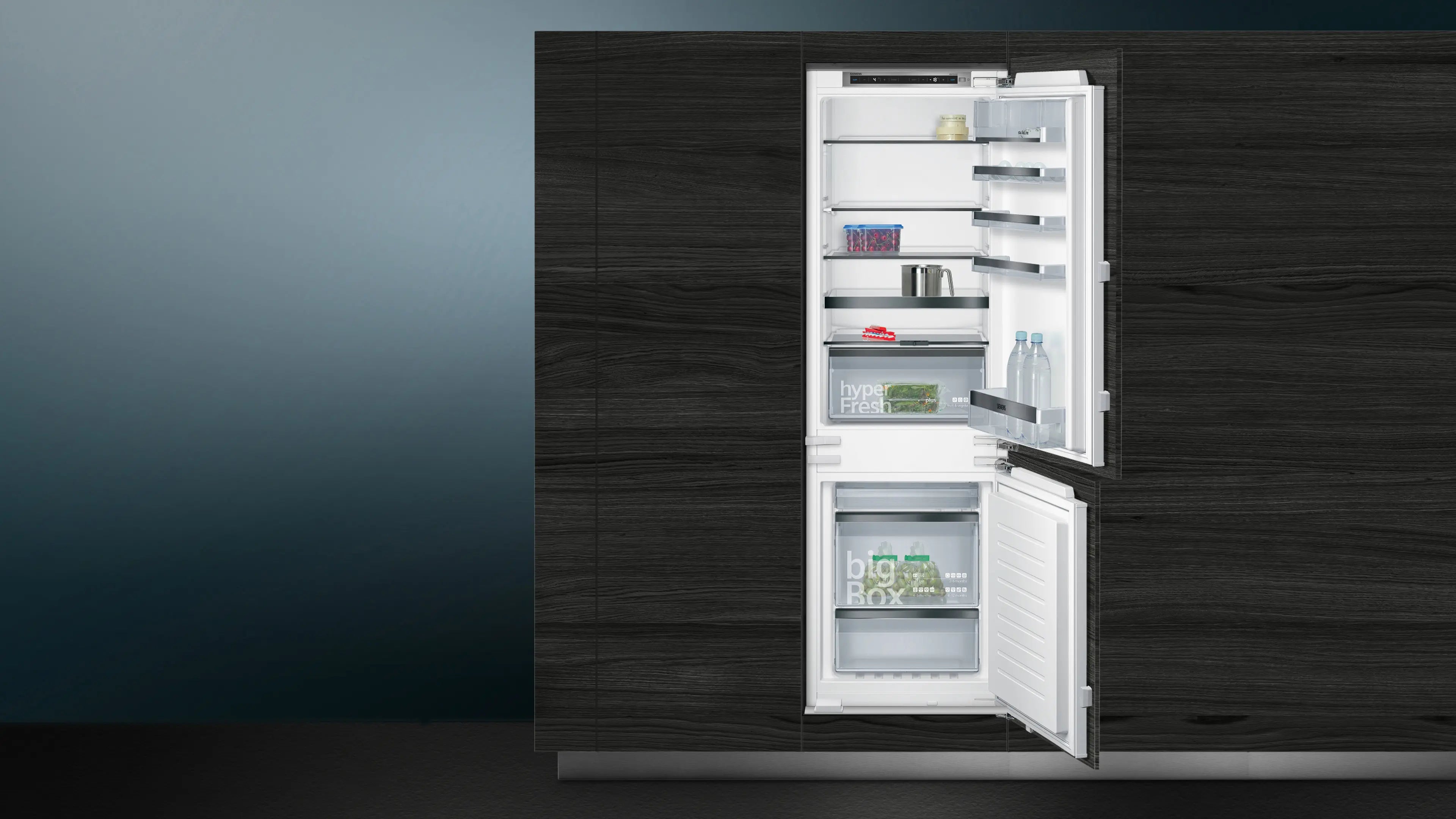 Siemens IQ500 KI86NSF30I 273L Stainless Steel Fridge-187L Freezer-67L Touch Control