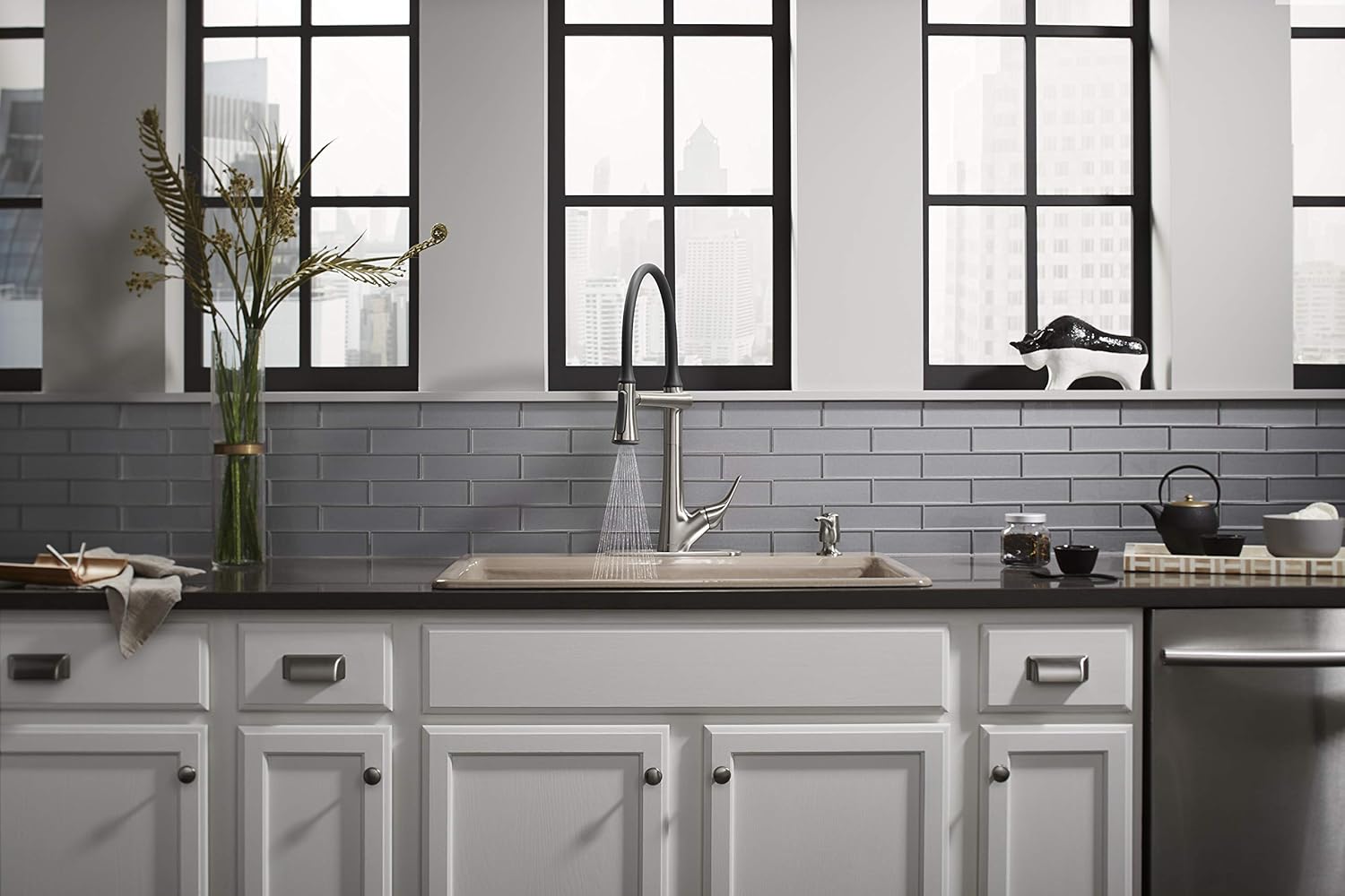 Kohler Arise Articulating Flexible Pull Down Vibrant Stainless Kitchen Faucet with Dock Netik Technology and Sweep Spray (Silver)