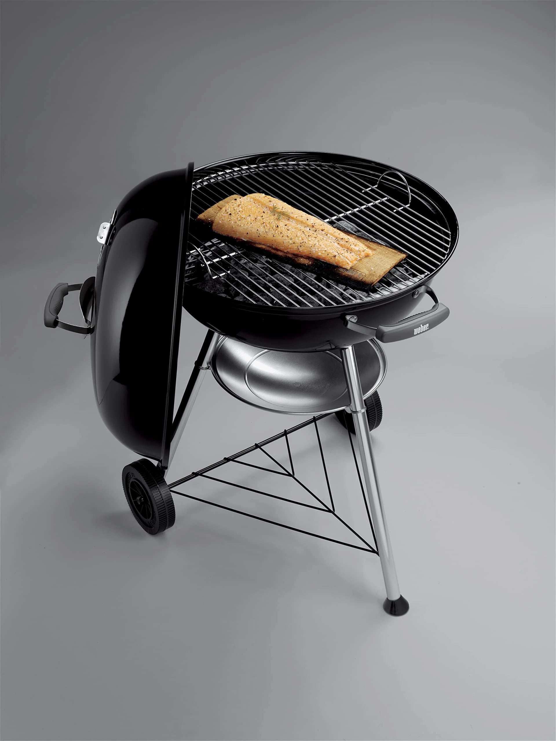 Weber Charcoal Grill 57cm Compact Black