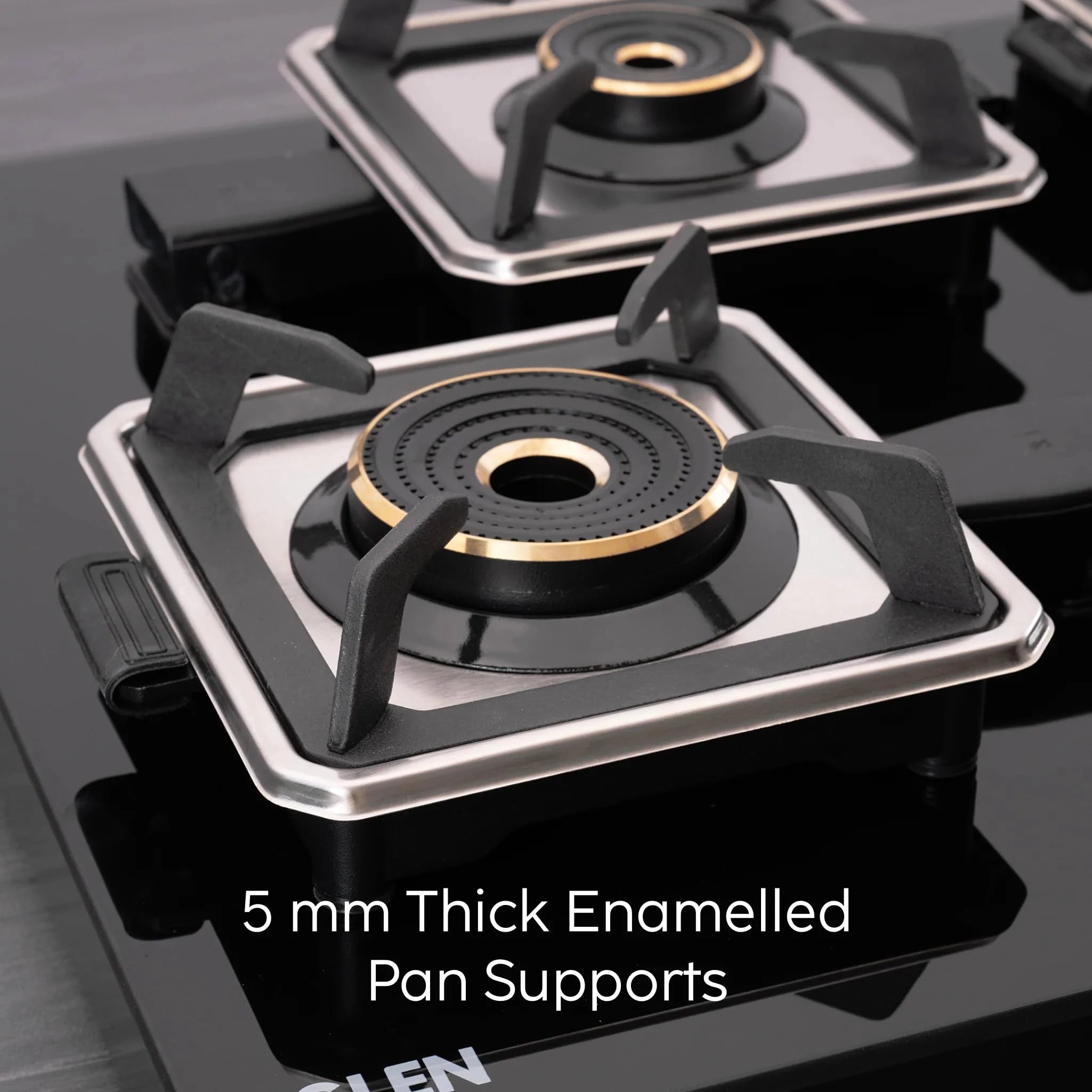 Glen Swift 4 Burner Gas Stove | Removable Multi-Ring Forged Brass Burners | 8mm Toughened Glass Top | Manual Ignition (CT1044GTBLSWIFT)