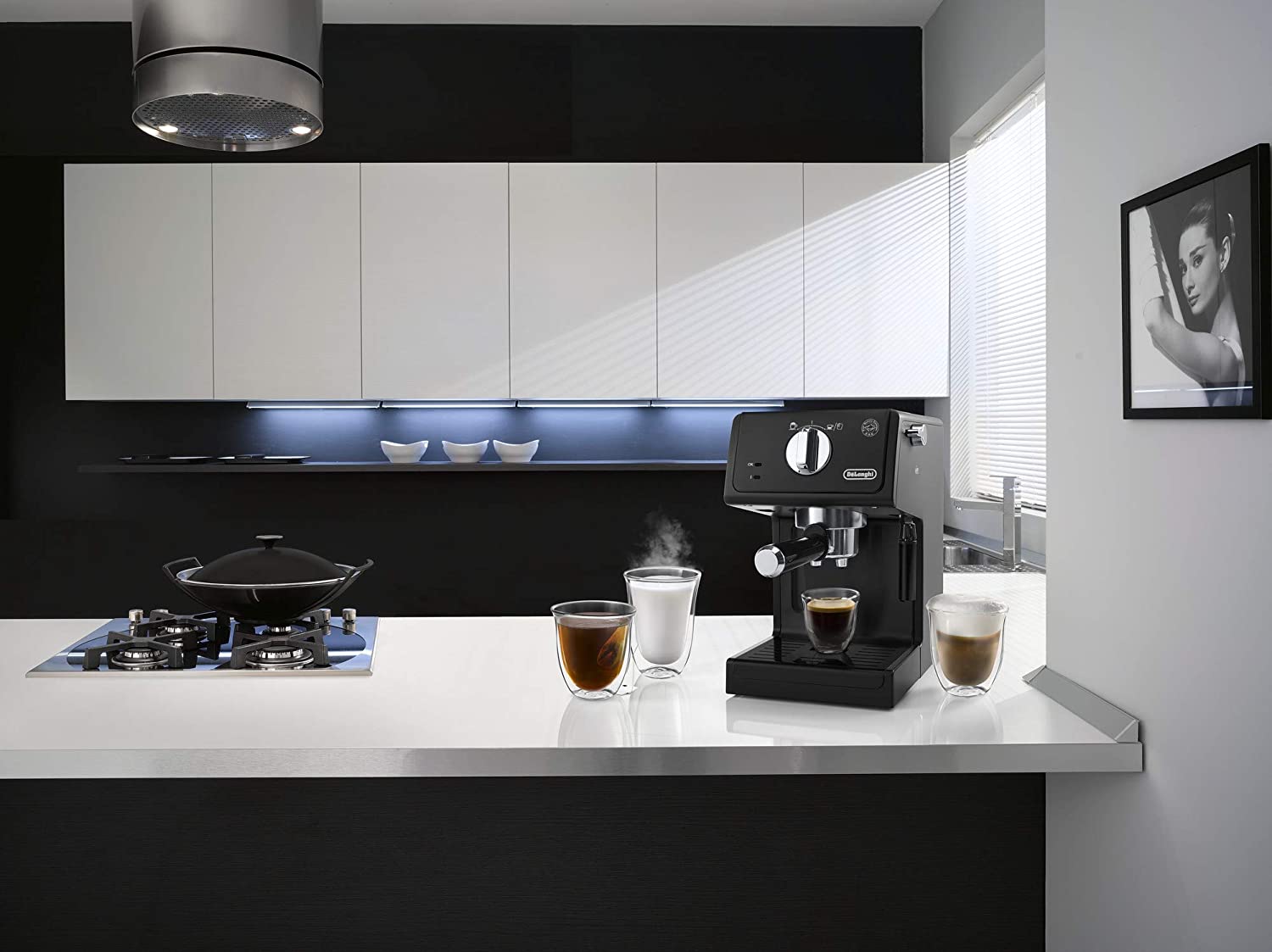 DELONGHI ECP 31.21, 1100-Watt Pump Coffee Machine (Black)