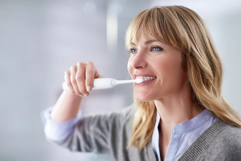 Philips Sonicare Protective Clean 4300 series electric toothbrush