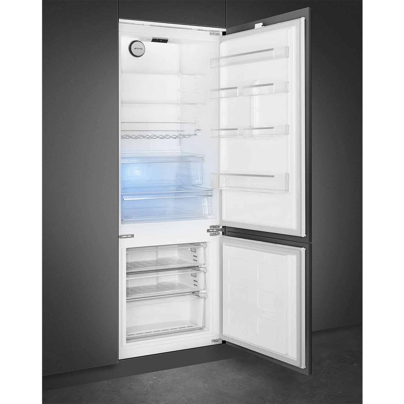 Smeg refrigerator c875tne Built-in refrigerator with freezer compartment in the lower compartment