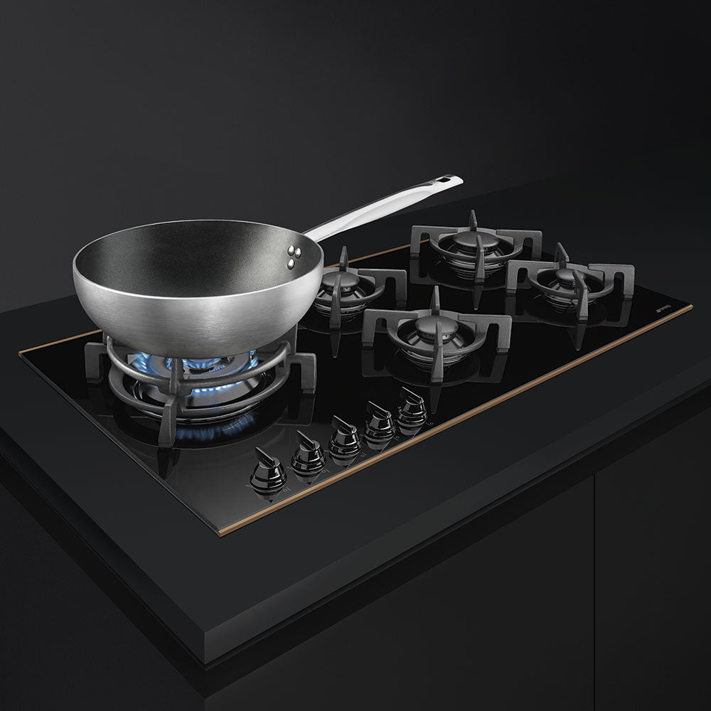 Smeg p695lcnr 90cm size90 cm gas-on-glass hob delivering fast, responsive heating and a refined glass surface