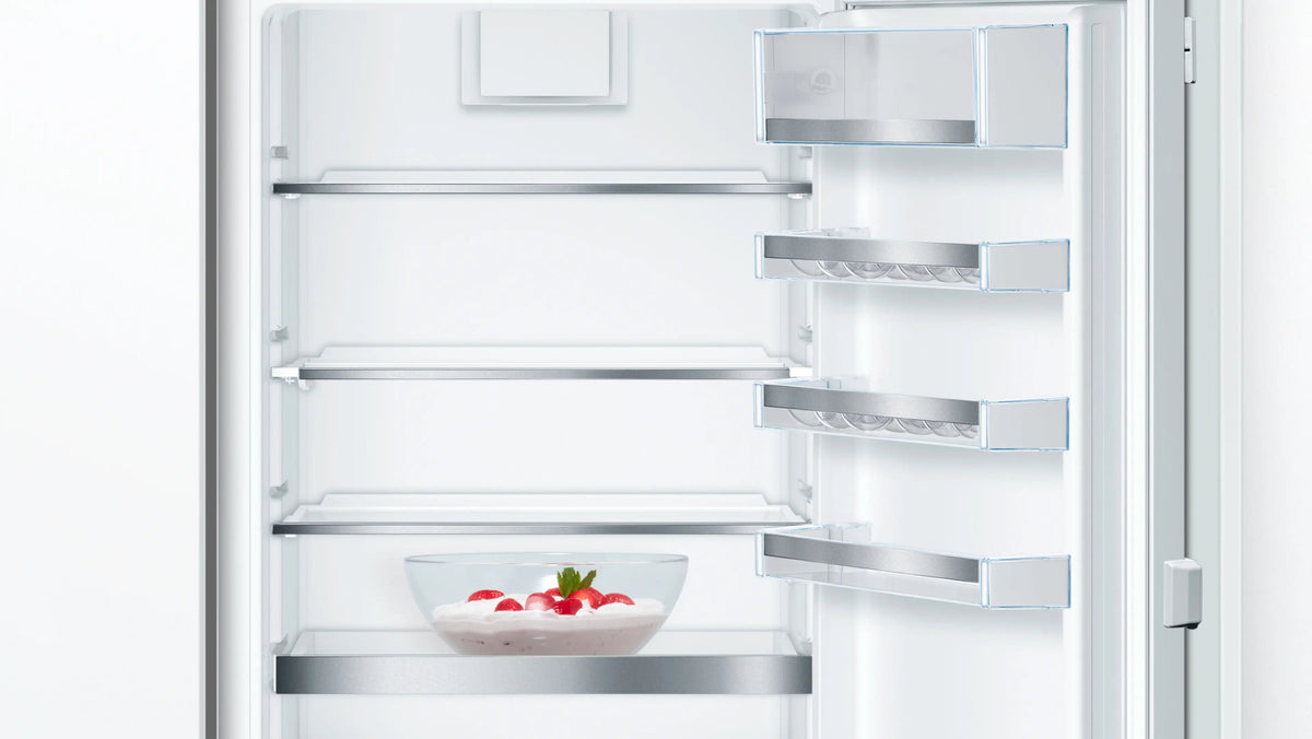 Bosch KIN86AF31I 67 litre NoFrost bottom freezer