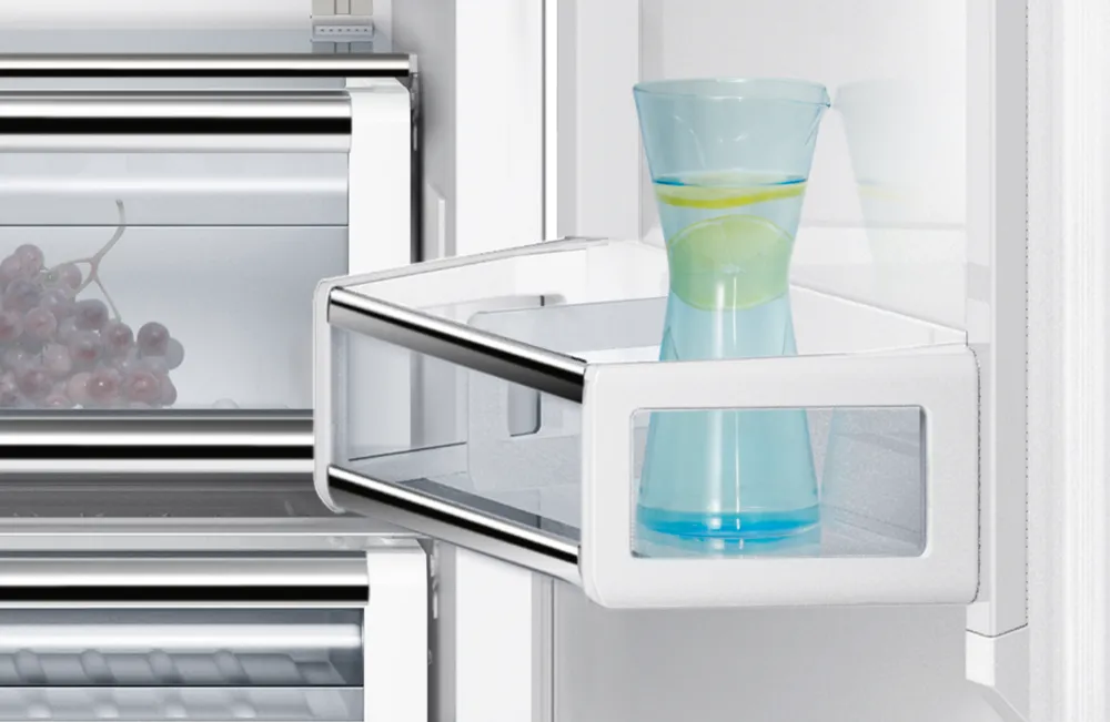 Siemens iQ700 Built-in bottom freezer 212.5 x 90.8 cm CI36BP01