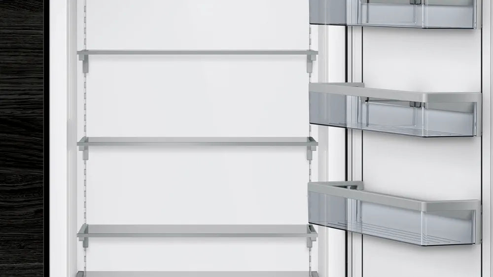 Siemens iQ700 Built-in fridge 212.5 x 75.6 cm CI30RP02