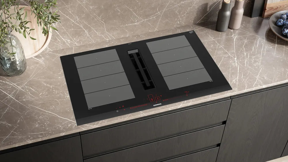 SIEMENS iQ700 Induction hob with integrated ventilation system 80 cm EX875LX67E