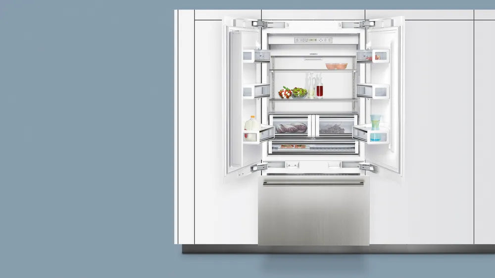 Siemens iQ700 Built-in bottom freezer 212.5 x 90.8 cm CI36BP01