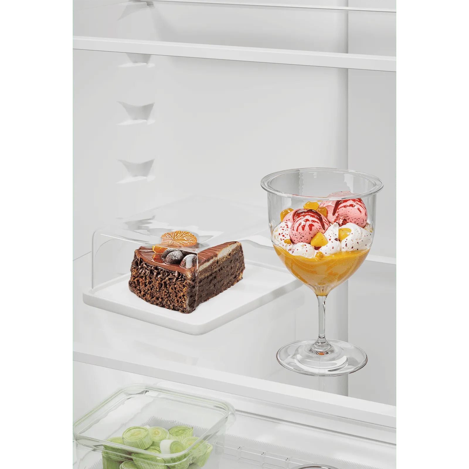 Electrolux 600 Series 547L Fridge w/ Electronic Touch Control (EQE5400D-B)