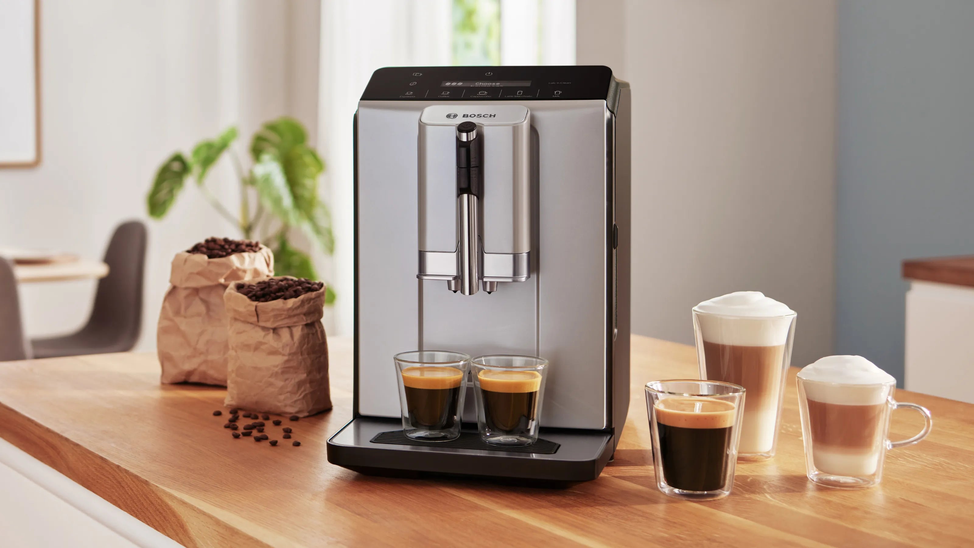 Bosch TIE20301IN Series 2 Fully automatic coffee machine VeroCafe Silk Silver, Removable water tank