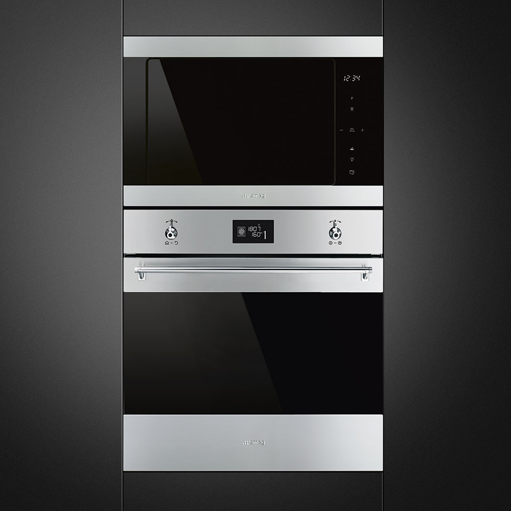 Smeg FM1325X Oven: Sleek Stainless Steel Design with Advanced Cooking Capabilities