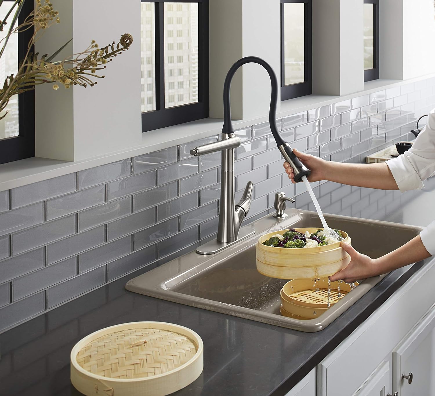 Kohler Arise Articulating Flexible Pull Down Vibrant Stainless Kitchen Faucet with Dock Netik Technology and Sweep Spray (Silver)