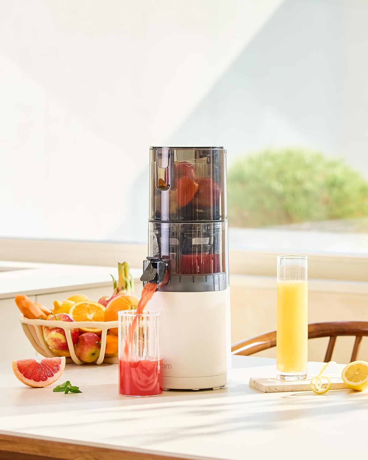 Hurom E30ST Electric Juice Extractor: 800ml Capacity, Automatic Function, BPA Free, 100W - for Vegetables and Fruits