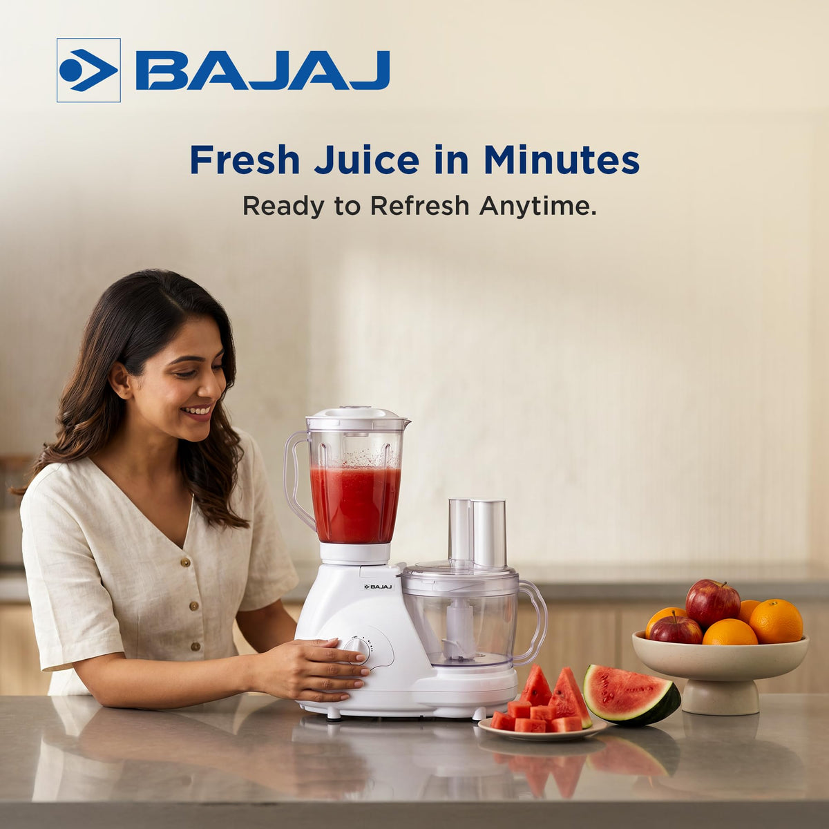 Bajaj FX 11 food processor with liquidizing jar filled with fresh watermelon juice
